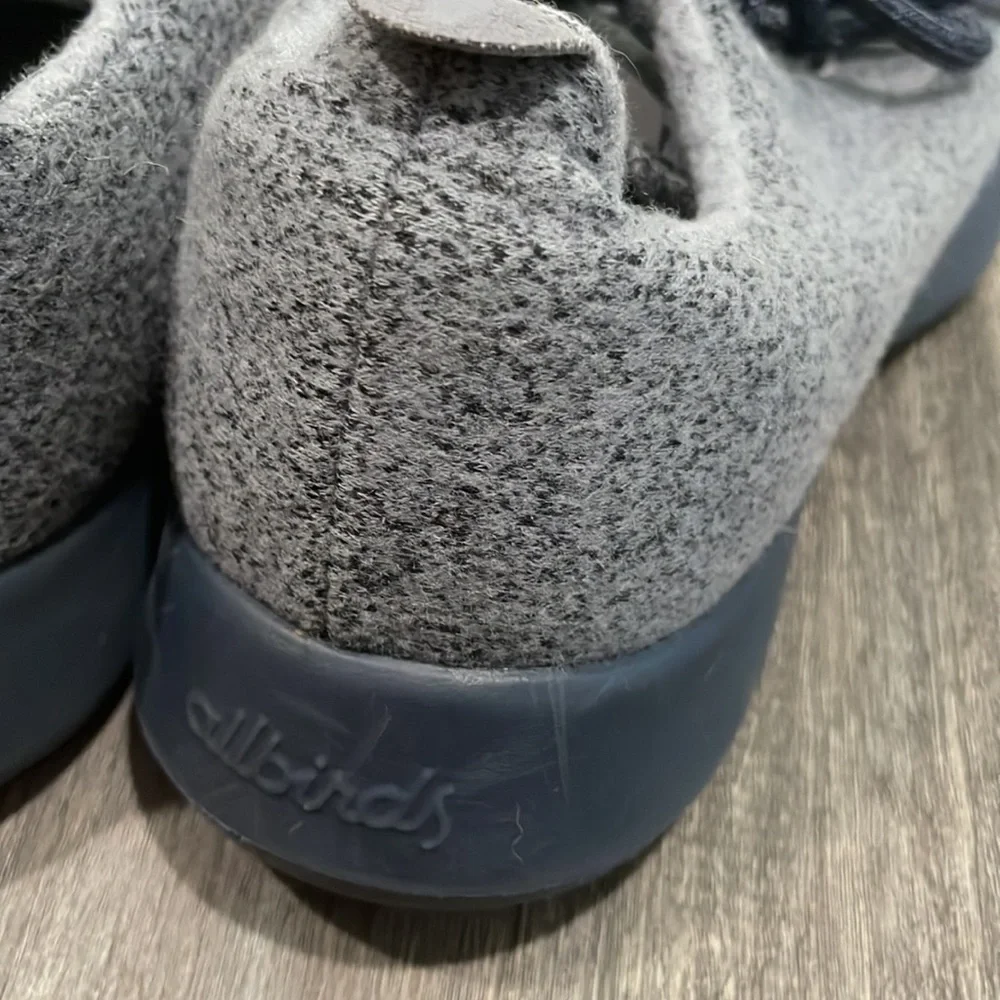 Allbirds Gray Wool Sneakers 8 - Picture 7 of 7